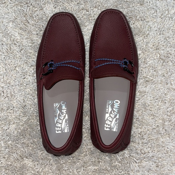 Salvatore Ferragamo Driver with Gancini Ornament. Worn once. Color: Burgundy. - Picture 8 of 8